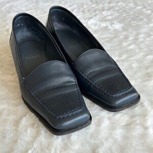 Bally Navy Blue Leather Square-Toe Loafers With Low Block Heel - Size 7.5